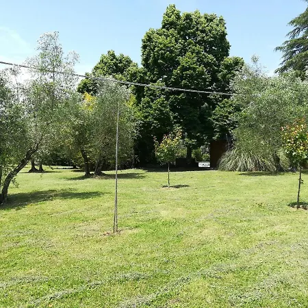 Umbria Country Alojamento de Acomodação e Pequeno-almoço Giove