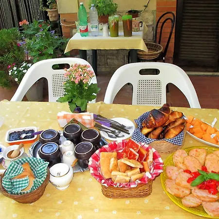 Alojamento de Acomodação e Pequeno-almoço Umbria Country 3*