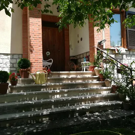 Umbria Country Alojamento de Acomodação e Pequeno-almoço 3*